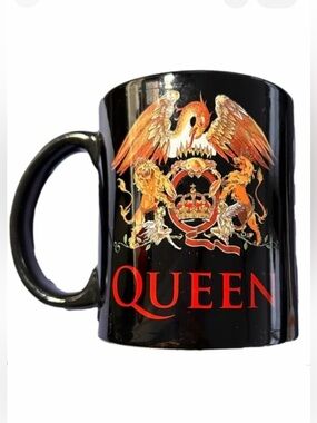 Queen Classic Crest 2018 Ceramic Mug Black Dragon Lion Shield Design